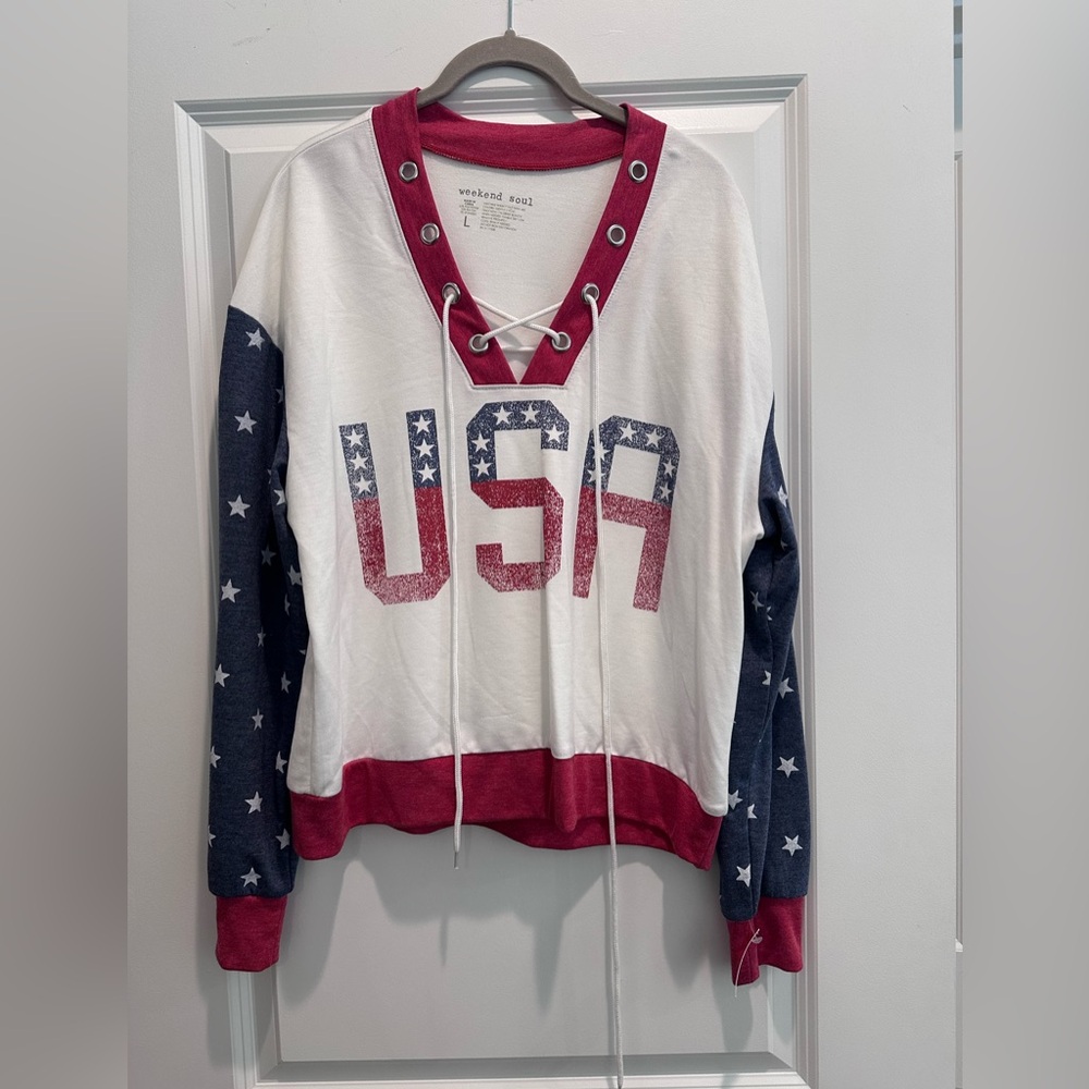 Weekend Wear USA Patriotic Star Sweater - Red, White, and Blue